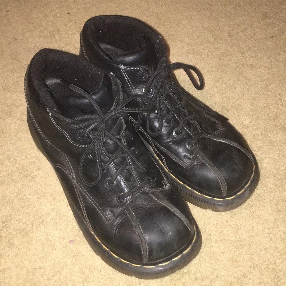 Dr.Marten black short boots